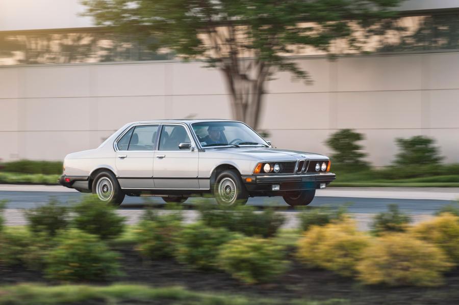  BMW 733i 1978 года  (NA) (фото 11 из 33)